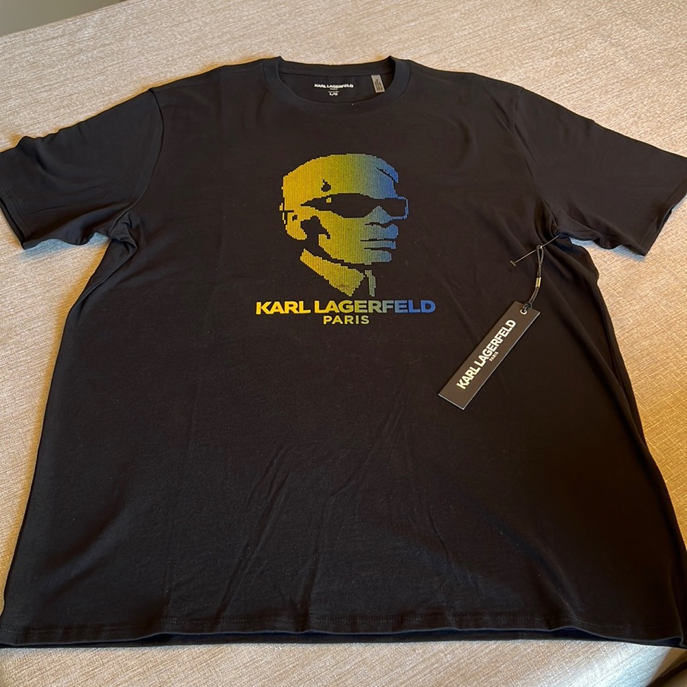 Karl Lagerfeld Paris Men’s M / Black Graphic Logo T-SHIRT / NWT